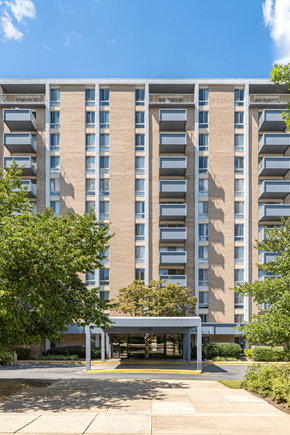 Silver Spring apartment for rent - A large building with a lot of windows and balconies.