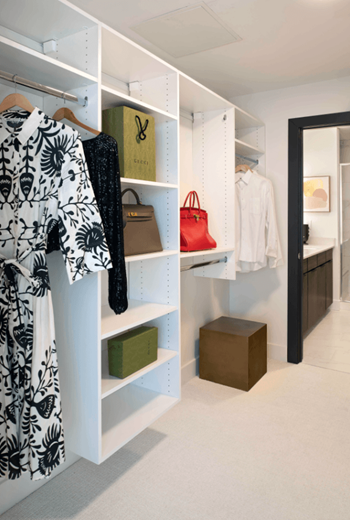 Walk in closet