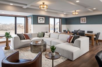 Community room with kitchenette to entertain