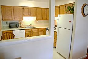 Parkville apartment for rent - Large Kitchen at Wellington Gate Apartments, Parkville, 21234