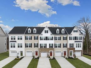 Halethorpe townhouse for rent - Garages Available at Forge Overlook, Halethorpe, 21227