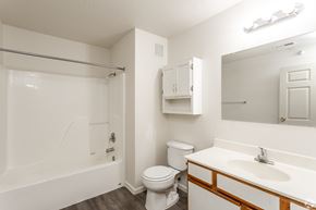 Sioux City apartment for rent - Bathroom at Country Club Apartments in Sioux City, IA
