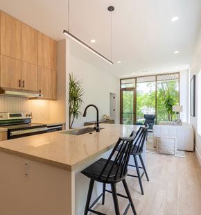 Bentonville apartment for rent - Studio, one and two bedroom apartment homes at The Howard East Central in Bentonville, AR