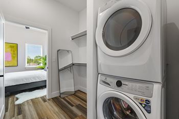 In-unit washer & dryer