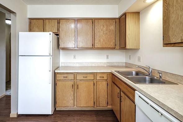 Papillion apartment for rent - One and two-bedroom Apartments and Townhomes at Gold Coast Square Apartments and Townhomes in Papillion, NE