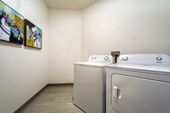 Full-size washer & dryer in-unit