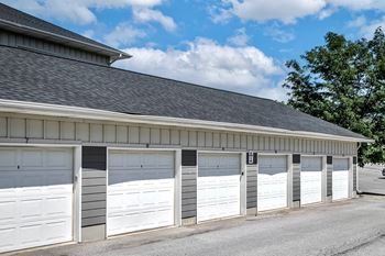 Attached/unattached garages available