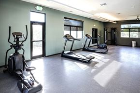 Plattsmouth apartment for rent - Fitness Center at The Brink at Ridgeview in Plattsmouth, NE