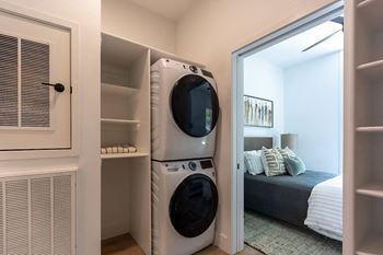 In-unit washer & dryer