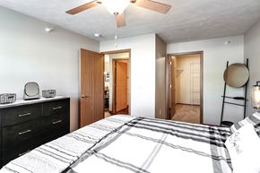 Omaha apartment for rent - Bedroom at Tiburon View Apartments, Omaha, Nebraska