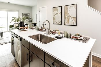 Quartz countertops