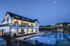 Omaha apartment for rent - Swimming pool at Park125 in Omaha, NE