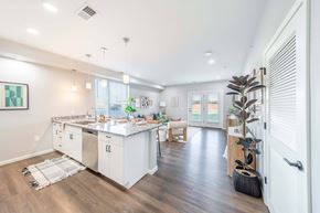 Joplin apartment for rent - Kitchen with stainless steel appliances at The Boulevard in Joplin, MO