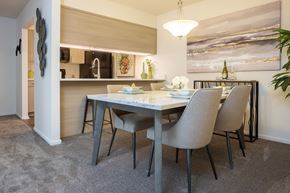 Macungie apartment for rent - Elegant Dining Space at Brookfield Apartments, Pennsylvania