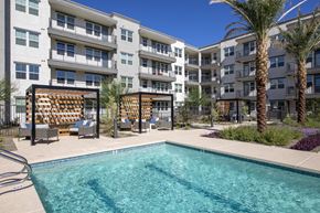 Surprise apartment for rent - a resort-style pool