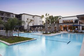Houston apartment for rent - a resort-style pool