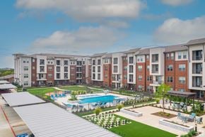 Cedar Hill apartment for rent - The Luxe at Cedar Hill 55+ Active Adult