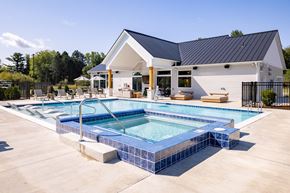 Okemos triplex for rent - Clubhouse swimming pool at Okemos Apartments | Okemos Grand Reserve