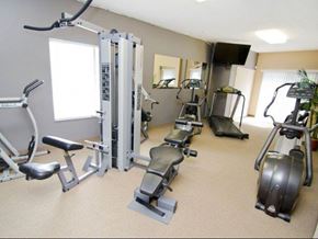 Muskegon apartment for rent - Fitness Center at Muskegon Apartments | Lake Forest Apartments in Muskegon, MI