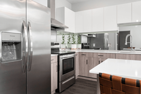 Livonia apartment for rent - Kitchen at Metro Detroit Apartments | The Gem Apartments in Livonia MI
