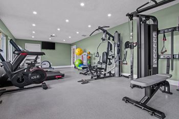 24/7 Whole-body fitness center