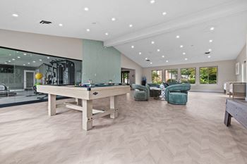 Resort-class clubhouse