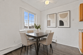 Warren apartment for rent - A dining room with a table and chairs.