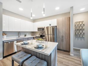 White Lake apartment for rent - Gorgeous Finishes
Luxury Kitchens
Open Floorplan