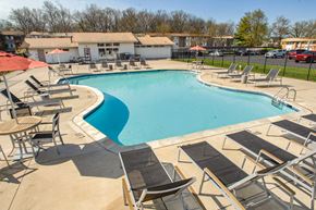 Saline apartment for rent - the swimming pool at the resort at governors crossing