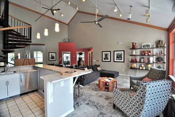 Southfield apartment for rent - A kitchen with a dining table and chairs.