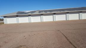 Hawarden apartment for rent - Maplecrest Garages
