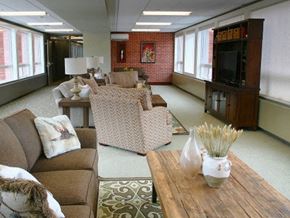 West Des Moines apartment for rent - Crestview Terrace Senior Living