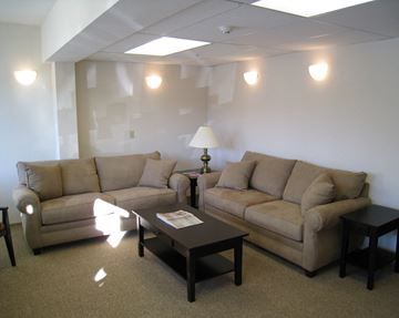 Everett apartment for rent - a living room with couches and a coffee table