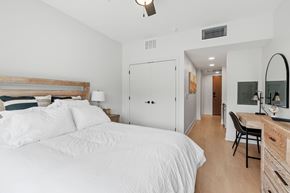 Lilydale apartment for rent - Spacious Bedroom at Lilia Apartments, Minnesota