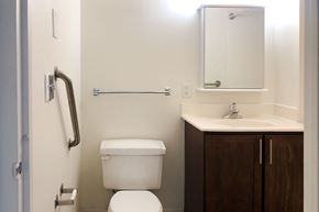 Richfield apartment for rent - Richfield Towers Apartments in Richfield, MN Bathroom