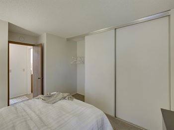 Willow pond bedroom
