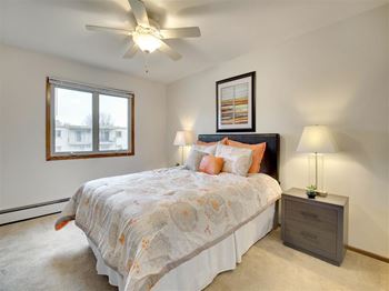Hamline terrace bedroom