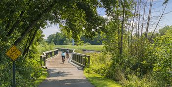 Medicine lake  apartments walking trails