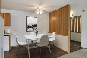 Bloomington apartment for rent - Dining Room at Pebblebrook Court, Bloomington, 55437