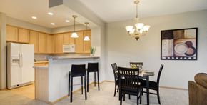 Woodbury townhouse for rent - Regency Hill Apartments in Woodbury, MN  Dining Room