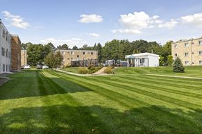 New Brighton apartment for rent - Lush Green Outdoor at Silver Lake, New Brighton, MN, 55112