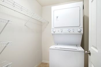 The riverwood washer and dryer