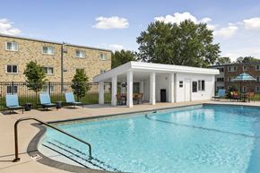 New Brighton apartment for rent - Outdoor Pool at Silver Lake, New Brighton