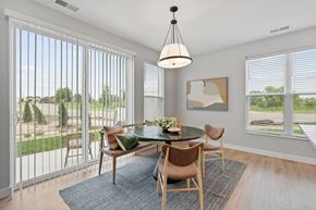 Rogers townhouse for rent - Dining Room at Townhomes at Preserve, Rogers, MN