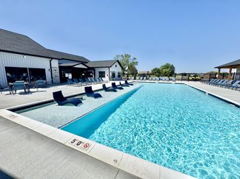 Resort-style swimming pool