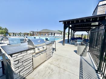 Grilling stations at pool (2)