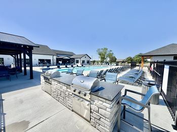 Grilling stations at pool (2)