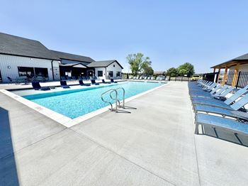 Resort-style swimming pool