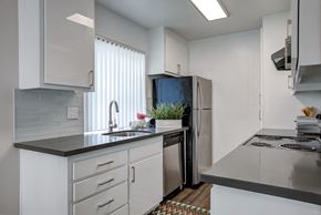 Pleasanton apartment for rent - Vercanta Pleasanton | Pleasanton, CA | Kitchen