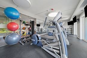 Woodridge apartment for rent - Fitness Center area at Woodland Ridge Apartments in Woodridge, IL